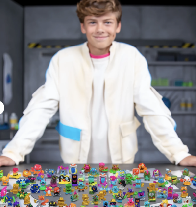 พร้อมส่ง - มิสเตอร์บีส MrBeast Lab Swarms Atomic Series ในแพคจะมีปีศาจ 5 ตัว ออกห้างที่ออสเตรเลีย